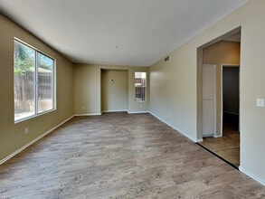 16121 Filbert St in Los Angeles, CA - Building Photo - Building Photo