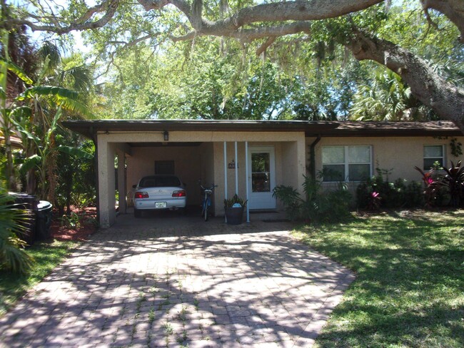 property at 205 Zoratoa Ave