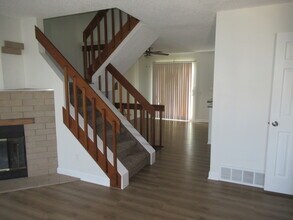 3909 Smoke Tree Dr in Colorado Springs, CO - Building Photo - Building Photo
