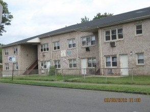 Anchor Point in Bridgeport, CT - Building Photo - Building Photo