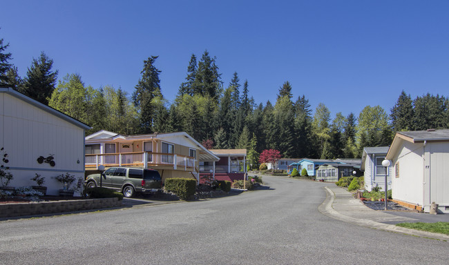 Creekside Park & Older Community in Everett, WA - Building Photo - Building Photo