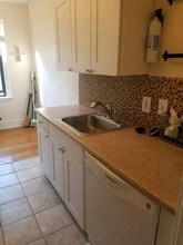 62 Queensberry St-Unit -302 in Boston, MA - Building Photo - Building Photo