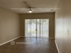 402 Sycamore Springs St in Debary, FL - Foto de edificio - Building Photo