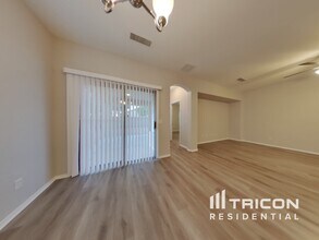 16823 W Cottonwood St in Surprise, AZ - Building Photo - Building Photo