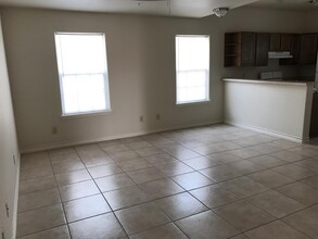 Villa Dorada Apartments in Laredo, TX - Building Photo - Building Photo