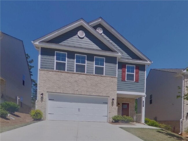 property at 2887 McKenzie Dr