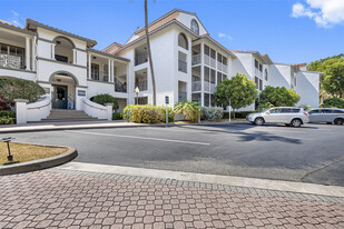 17900 NE 31st Ct in Aventura, FL - Building Photo