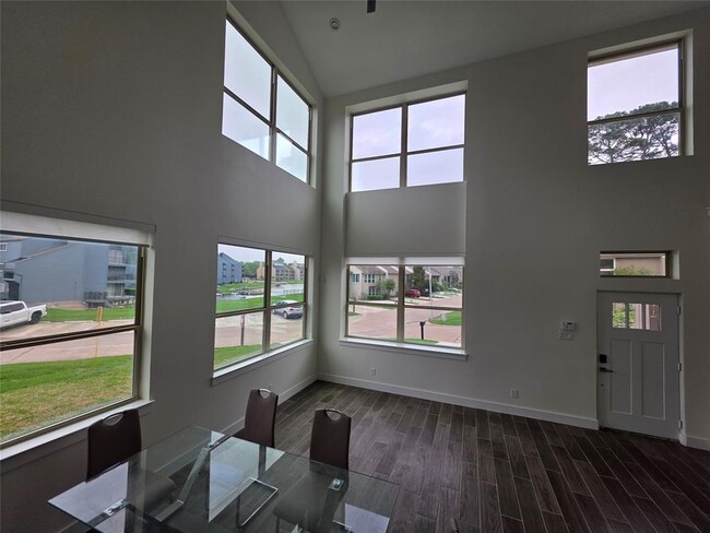 12255 Trail Hollow Dr in Montgomery, TX - Building Photo - Building Photo
