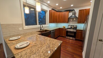 4648 N Winthrop Ave, Unit 2B in Chicago, IL - Building Photo - Building Photo