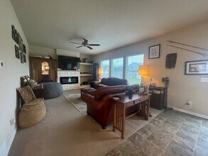 14316 S 19th Cir in Bellevue, NE - Building Photo - Building Photo