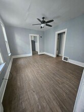 207 Poplar St in Erie, PA - Foto de edificio - Building Photo