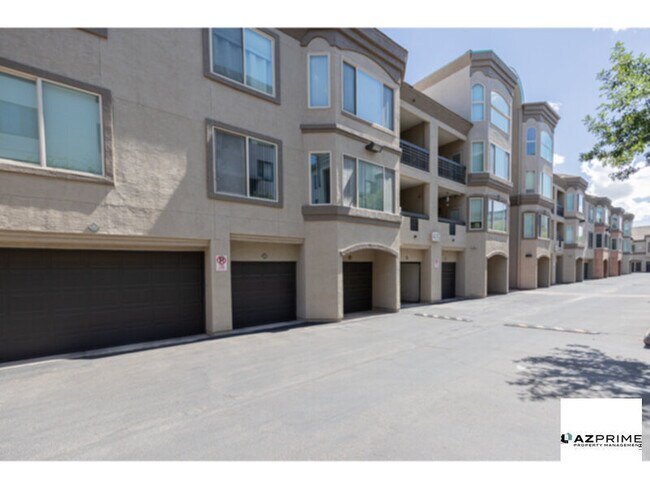 435 Rio Salado Pkwy in Tempe, AZ - Building Photo - Building Photo