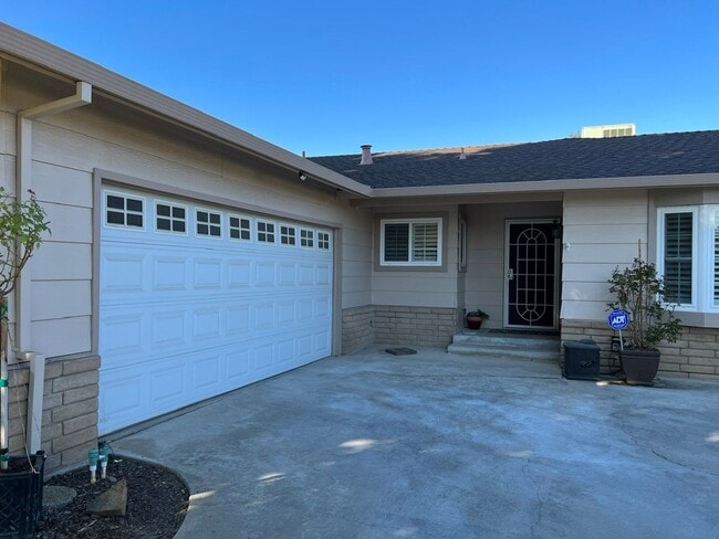 3841 Rexford Ct in Modesto, CA - Building Photo - Building Photo