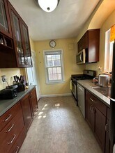2111 Linden Ln in Silver Spring, MD - Building Photo - Building Photo