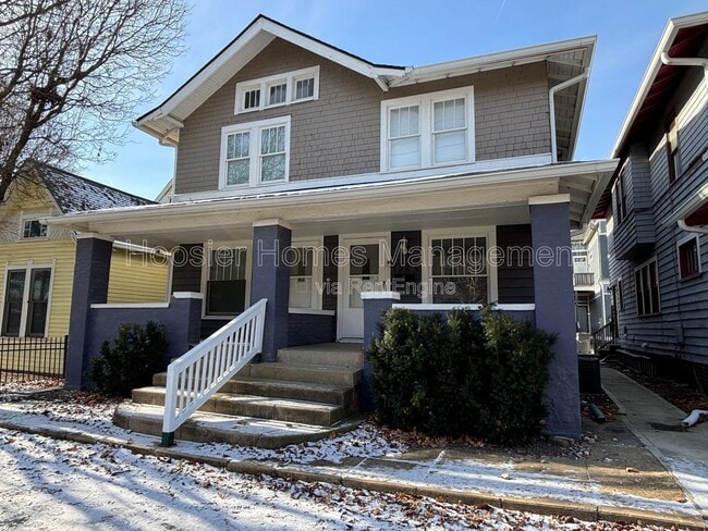 property at 1526 Bellefontaine St