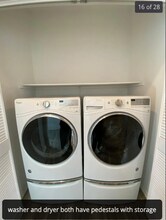 22992 Serra Dr in Carson, CA - Foto de edificio - Building Photo