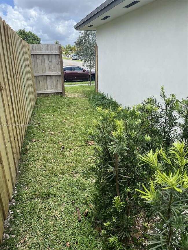 29905 SW 149th Ct in Homestead, FL - Building Photo - Building Photo