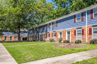 Bramblewood Apartments in Goldsboro, NC - Building Photo - Building Photo