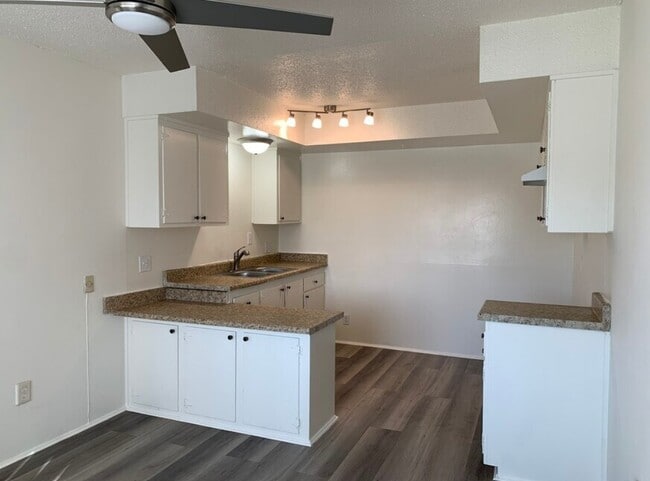 11854-11856 Inglewood Ave