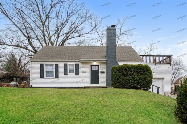 property at 5035 Glenside Dr