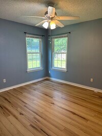 6579 Sinclair St photo'