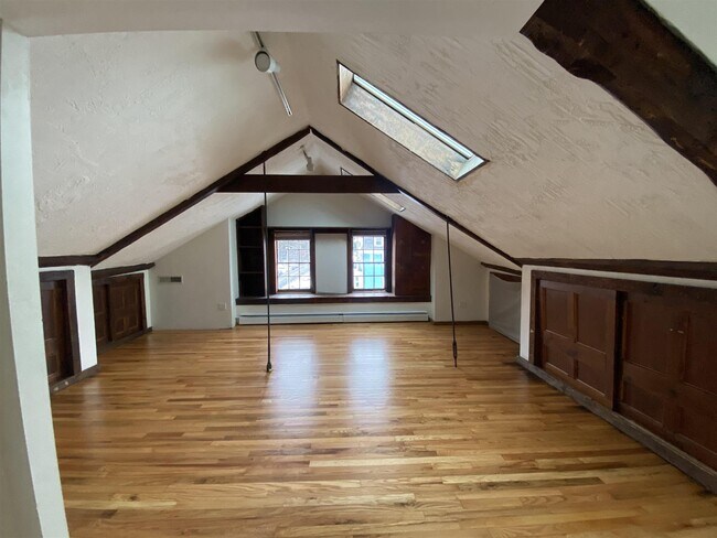 23 Forest St in Medford, MA - Building Photo - Building Photo