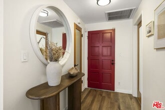 11928 Kiowa Ave in Los Angeles, CA - Building Photo - Building Photo