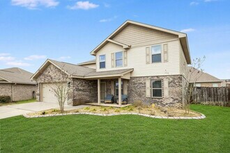 367 Merlin Ct in Crestview, FL - Building Photo - Building Photo