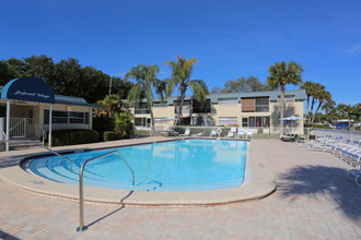 Imperial Village in Seminole, FL - Foto de edificio - Building Photo