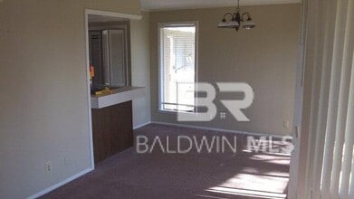 2031 Sea Cliff Dr S in Daphne, AL - Building Photo - Building Photo