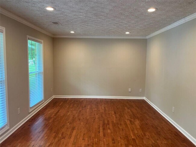 2237 Scotty Cir in Decatur, GA - Building Photo - Building Photo