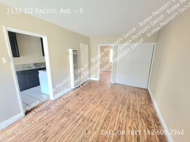 2133 Pacific Ave in Long Beach, CA - Building Photo - Building Photo