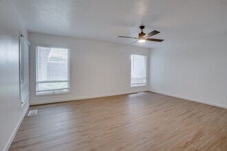 3813 27th St in Lubbock, TX - Building Photo - Building Photo