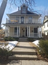 3132 Holmes Avenue, Unit 1 in Minneapolis, MN - Building Photo - Building Photo