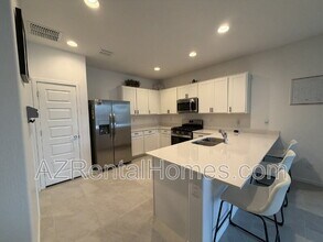 32303 Tynley Grace Pl in San Tan Valley, AZ - Building Photo - Building Photo