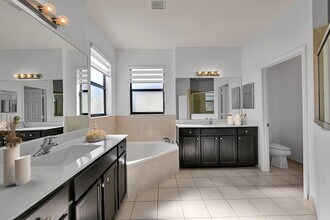 25241 SW 118th Ave in Homestead, FL - Building Photo - Building Photo