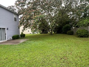1666 Mossberg Dr in Sumter, SC - Building Photo - Building Photo