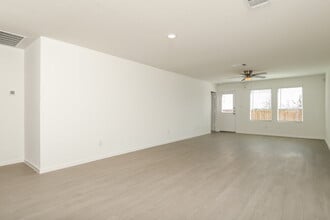 1830 Musk Rose in Converse, TX - Building Photo - Building Photo