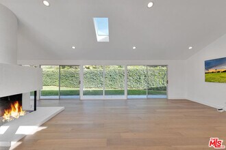 6234 Paseo Cyn Dr in Malibu, CA - Building Photo - Building Photo