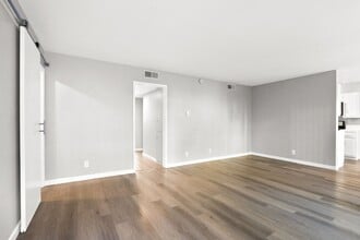 1111 17th St in Santa Monica, CA - Foto de edificio - Building Photo