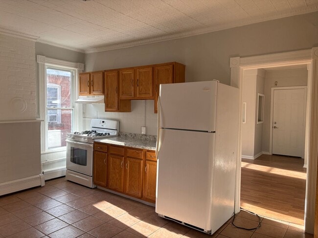 property at 195 Russ St