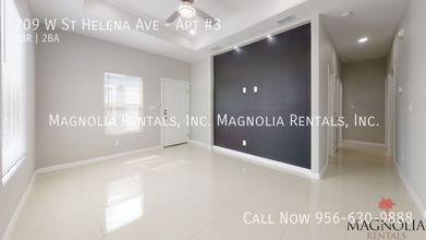 209 W St Helena Ave, Unit Apt #3 in Edinburg, TX - Building Photo - Building Photo