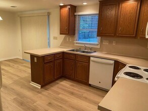 19322 Garretts Mill Rd in Knoxville, MD - Building Photo - Building Photo