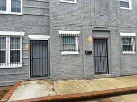 4632 Hillside Rd SE in Washington, DC - Building Photo