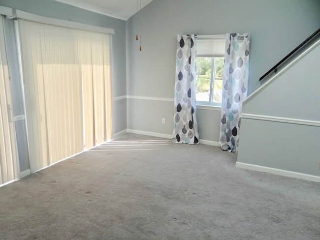 property at 700 Deer Creek Rd