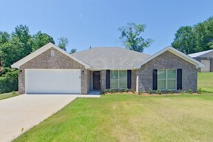 117 Live Oak Dr in Prattville, AL - Building Photo