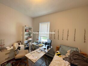 112 Berkshire St, Unit 3 in Cambridge, MA - Building Photo - Building Photo