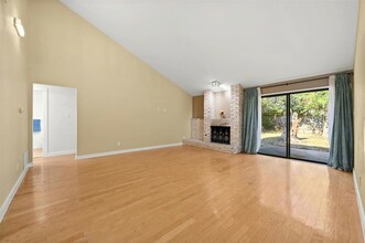 11608 Big Trail in Austin, TX - Building Photo - Building Photo