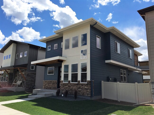2139 Mackinac St in Fort Collins, CO - Building Photo - Building Photo