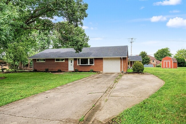 9117 Stephanie St